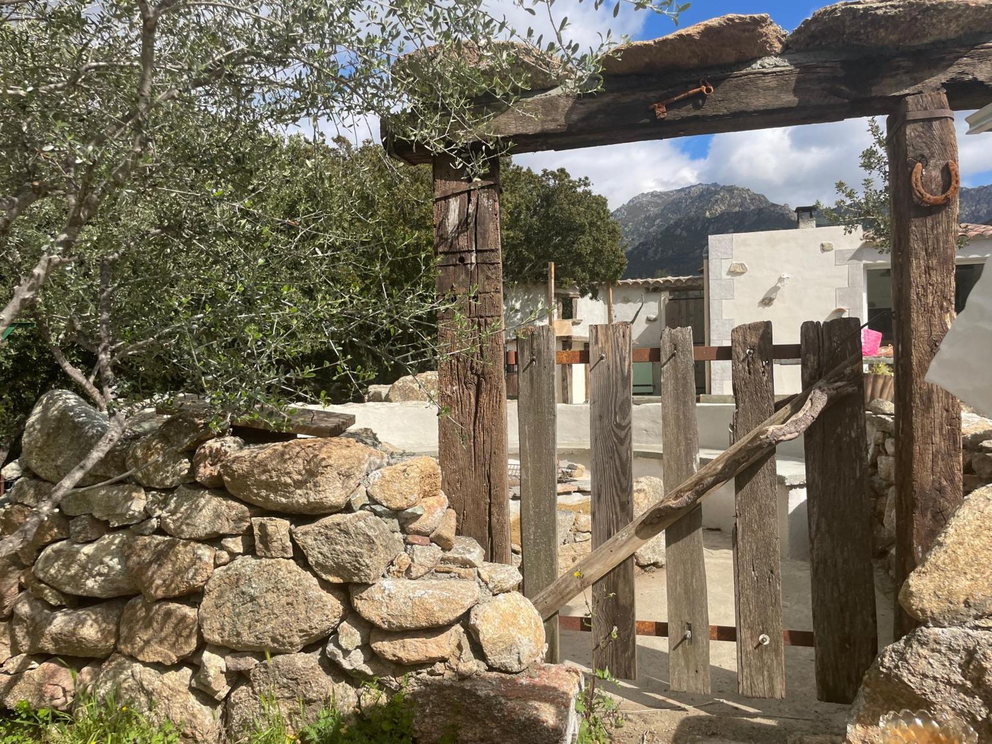 Villa A Volta Urtaca